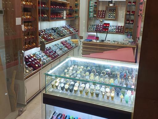 عکس فروشگاه ساعت 