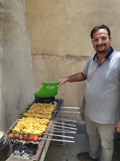 عکس رستوران گل سرخ