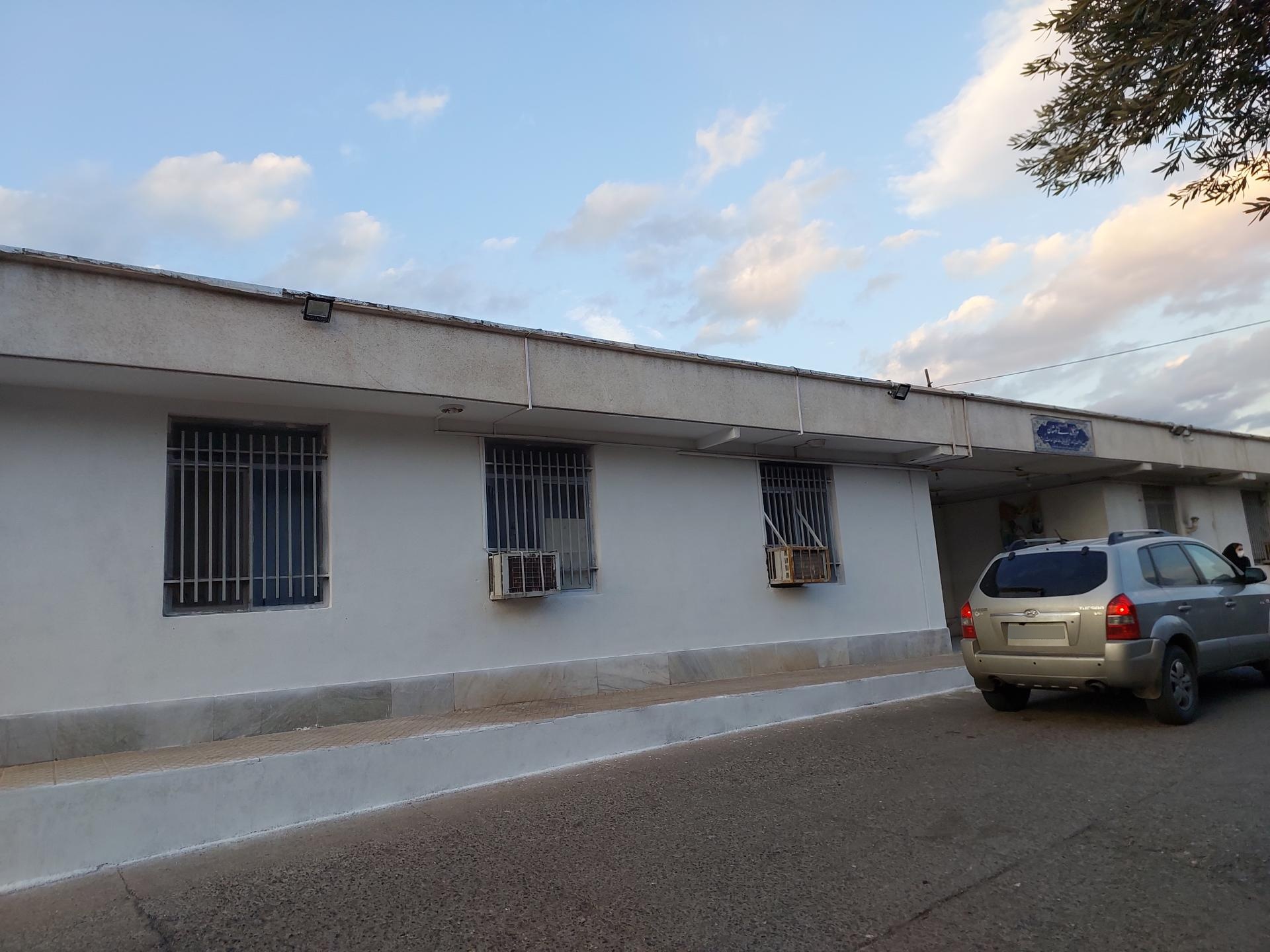 عکس درمانگاه لوشان