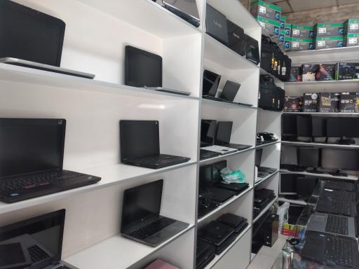 عکس تک سیسم