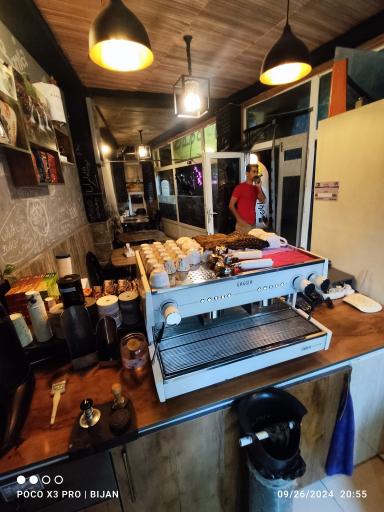 عکس کافه دایان