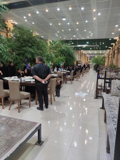 عکس رستوران شادی 