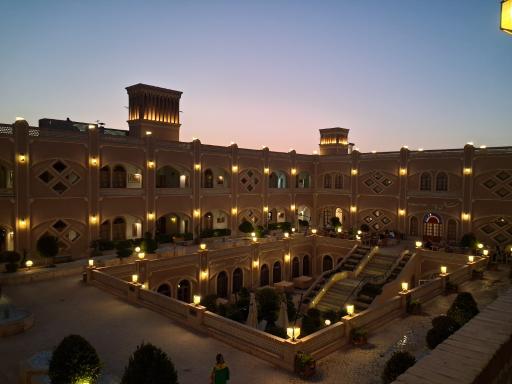 عکس هتل داد یزد