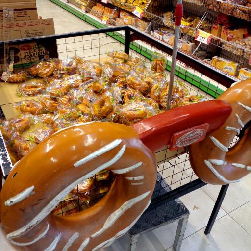 عکس فروشگاه بزرگ رضوی (نان رضوی)