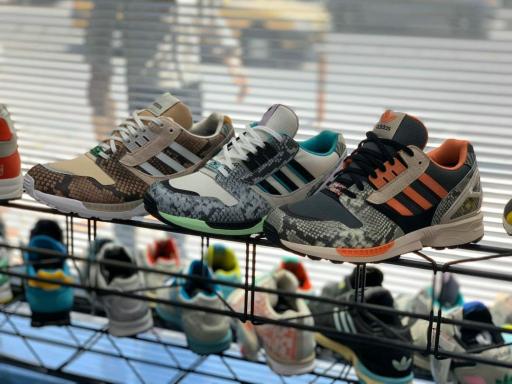 عکس فروشگاه بهروز  آدیداس