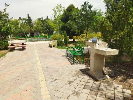 عکس آبخوری بوستان گلچین