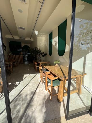 عکس مجموعه غذایی شاهان