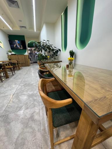 مجموعه غذایی شاهان