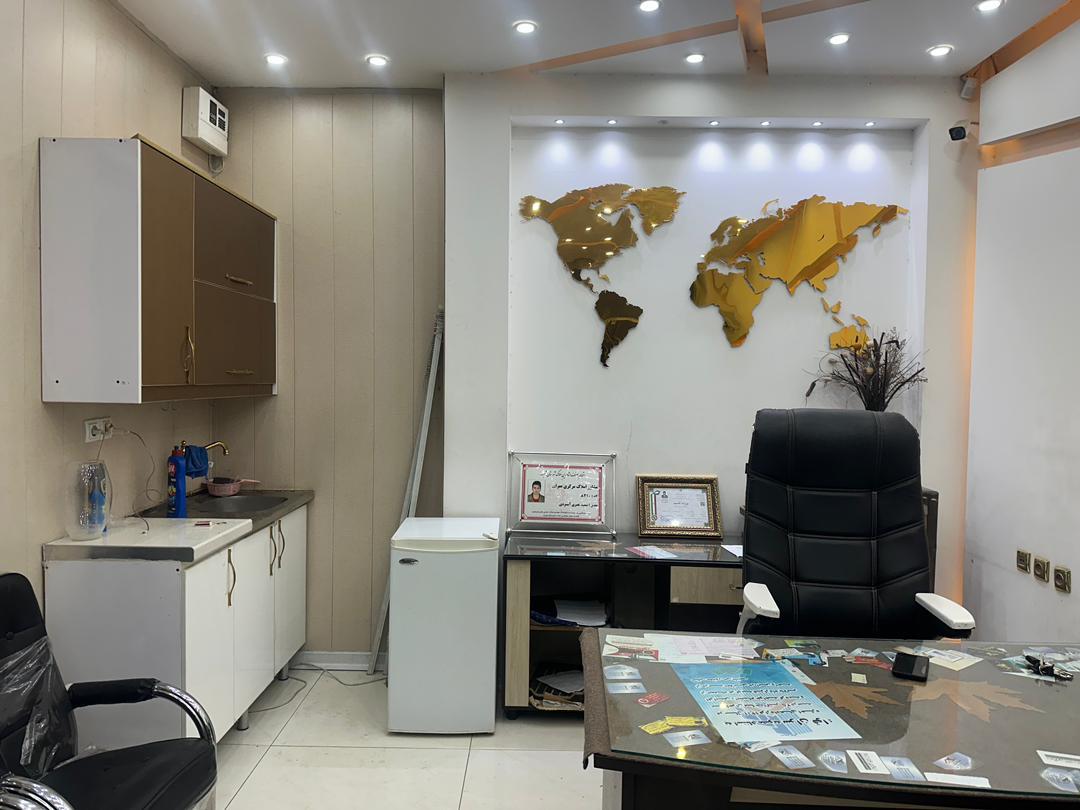 عکس مشاور املاک مرکزی