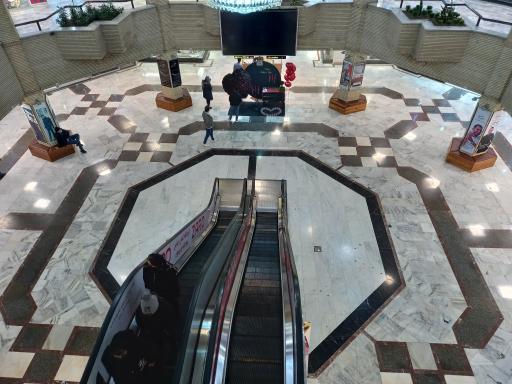 عکس مجتمع تجاری گلستان