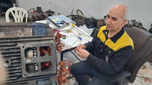 عکس سیم پیچی الکتروموتور و ژنراتورهای صنعتی شرکت دینا موتورهانا 