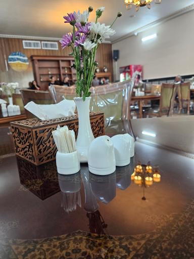 عکس رستوران مجلل رسول