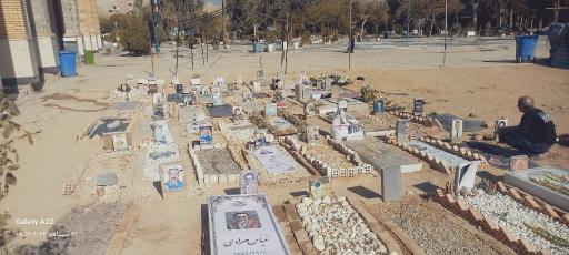 عکس آرامستان امام زاده زید