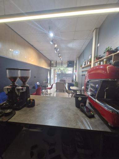 عکس کافه ود دلیجان 