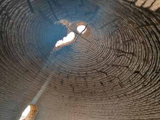 عکس یخدان عباس آباد