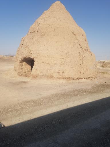 عکس یخدان عباس آباد