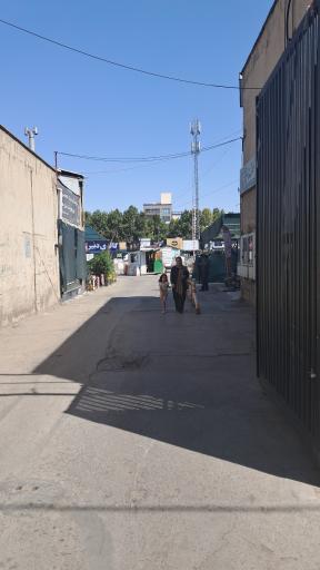 عکس درب خروجی میدان گل