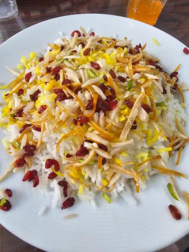 عکس رستوران غذای سنتی و محلی حاج منصور