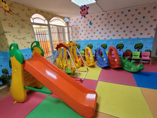 عکس مهد کودک حوض نقره ای