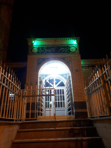 عکس حسینیه و حرم شهدای گمنام