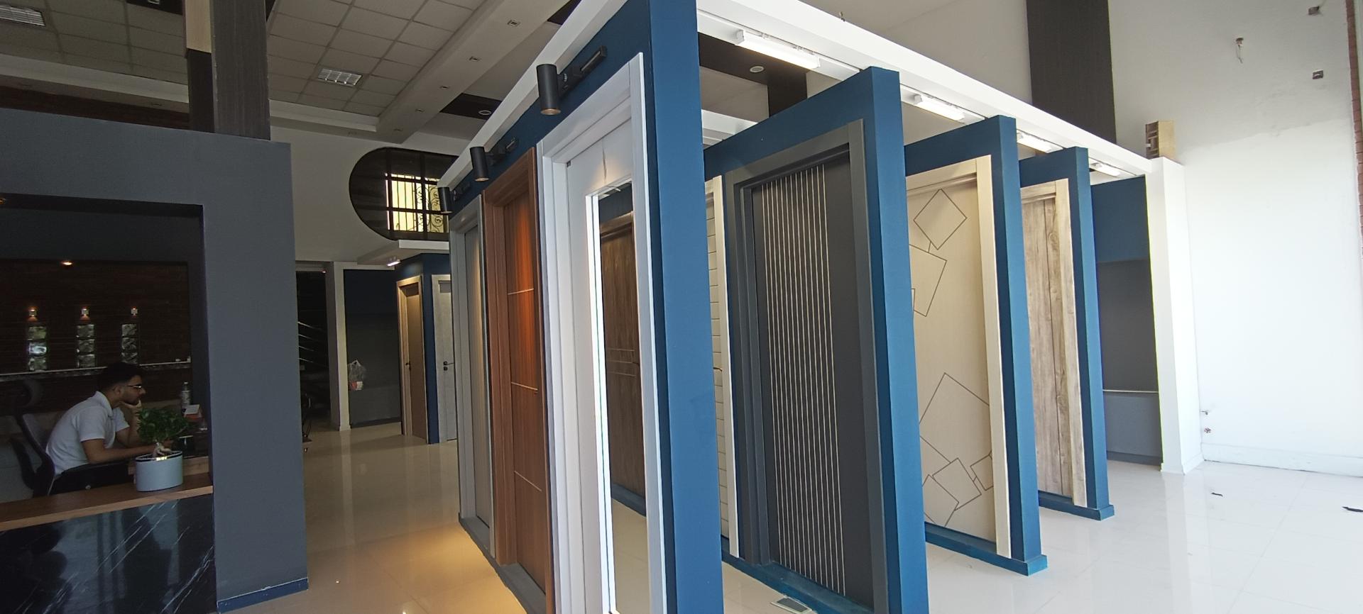 عکس دنیای درب