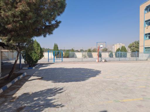 عکس هنرستان پسرانه کار ودانش همدانیان