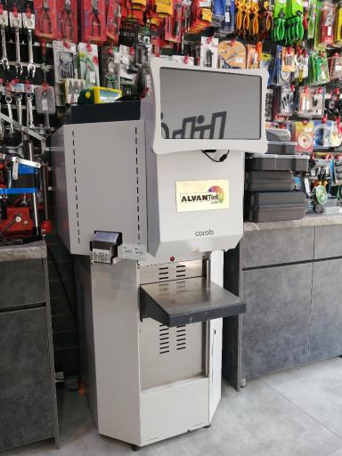 عکس فروشگاه رنگ و ابزار فرشید