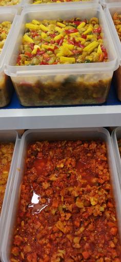 عکس عرقیات شیراز منصورآبادی