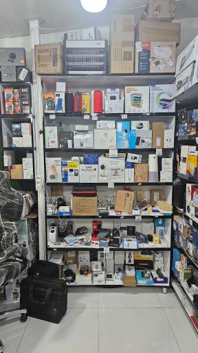 عکس استوک برقی پیران گجت