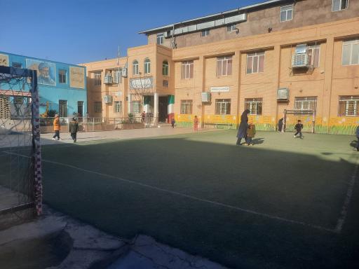 عکس دبستان غیردولتی فردوسی