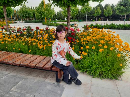 عکس بوستان مادر و کودک