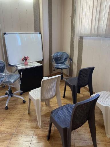 عکس آموزشگاه مراقبت و زیبایی نجمه زیاری 