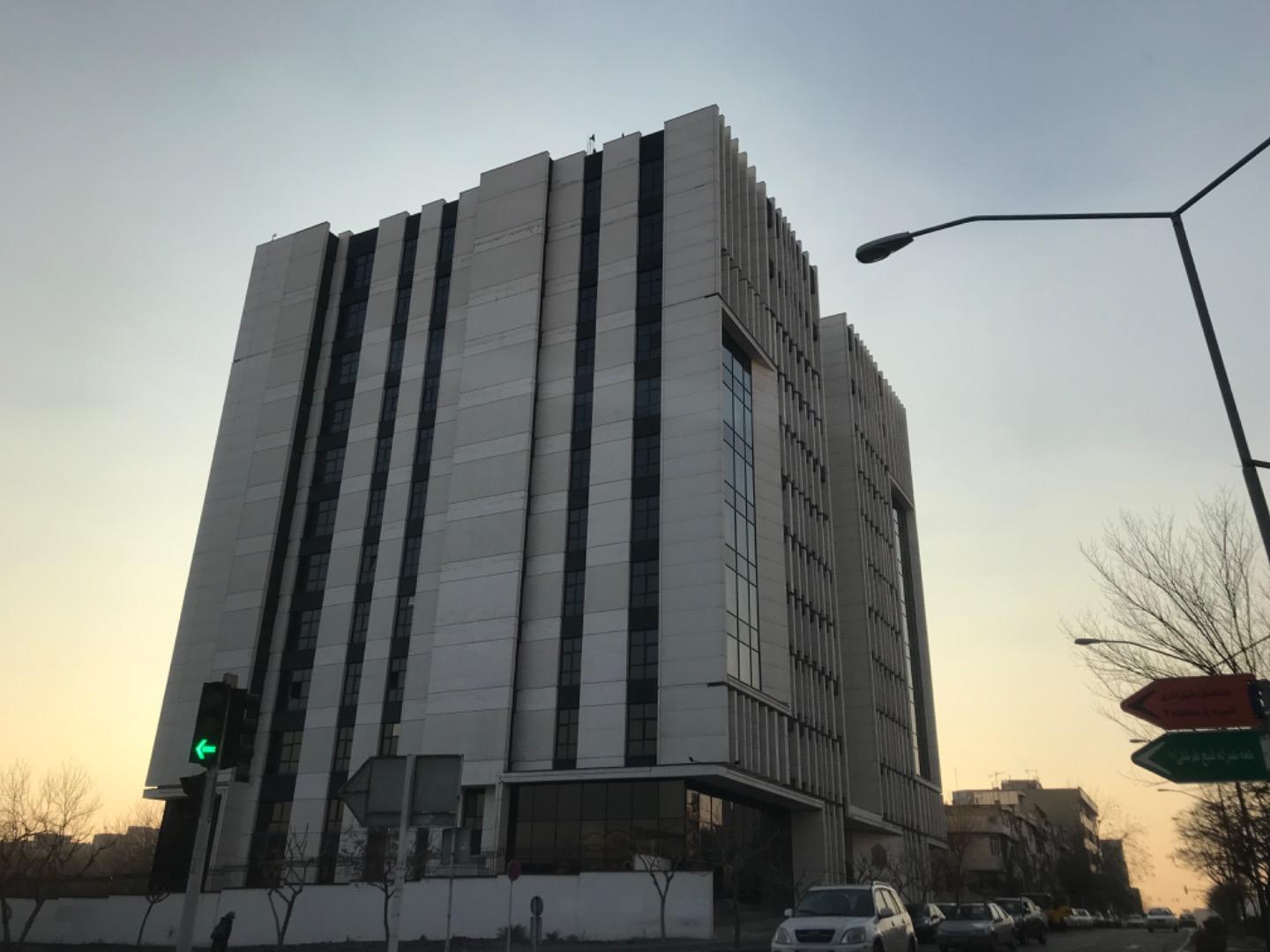 عکس برج فناوری شریف