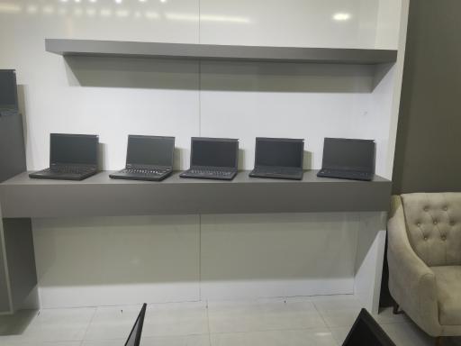 عکس کامپیوتری xeoncamputer 