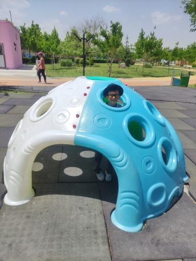 عکس بوستان مادر و کودک