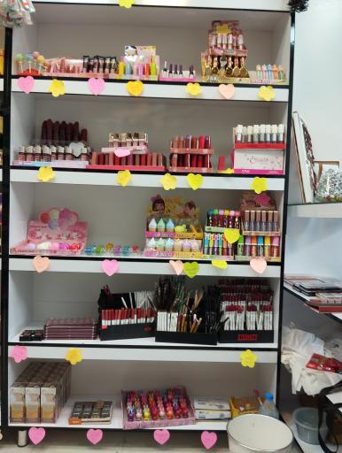 عکس فروشگاه آرایشی و بهداشتی فرزان مارکت