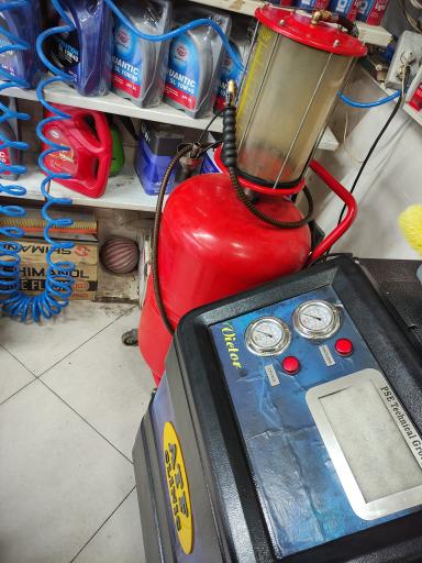 عکس تعویض روغن حسنی