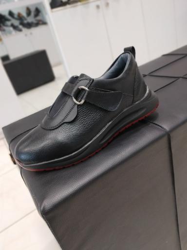 عکس فروشگاه چرم مریم