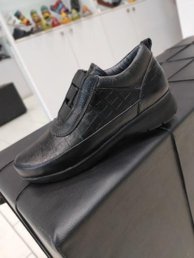 عکس فروشگاه چرم مریم