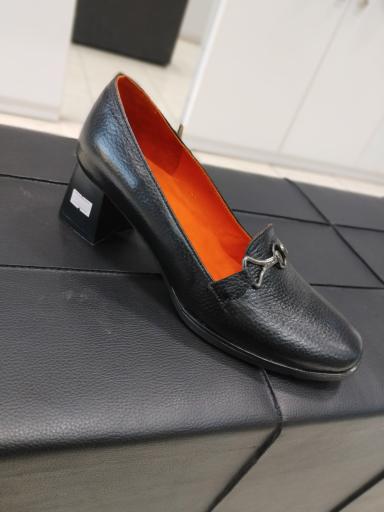 عکس فروشگاه چرم مریم