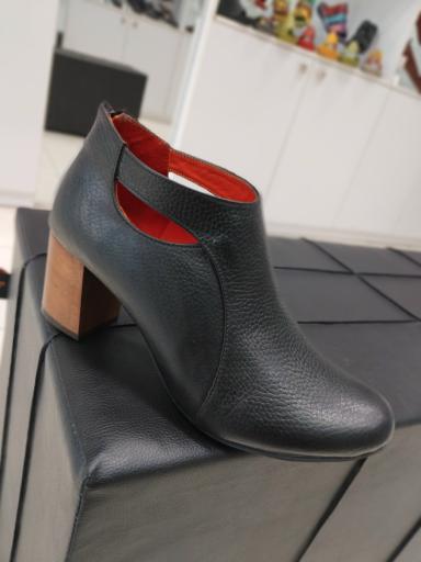 عکس فروشگاه چرم مریم