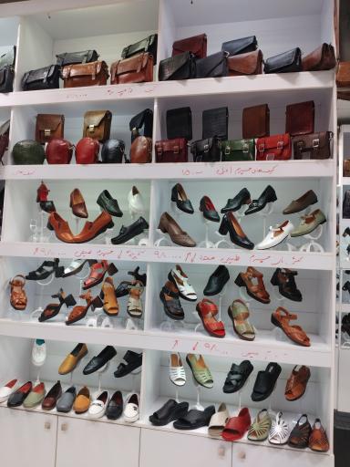 عکس فروشگاه چرم مریم