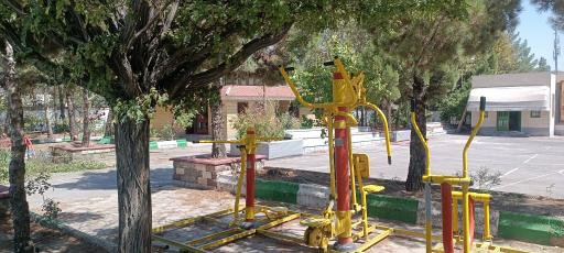 عکس دبیرستان دوره دوم دخترانه آرمینه مصلی نژاد