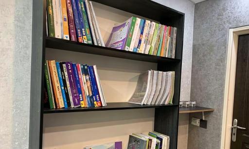 پانسیون مطالعاتی سفید