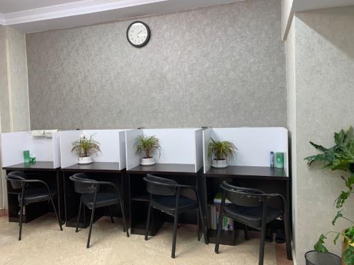 عکس پانسیون مطالعاتی سفید