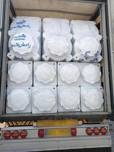 عکس نمایندگی فروش مخازن پلی اتیلن رادمان پلاست