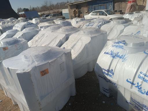 عکس نمایندگی فروش مخازن پلی اتیلن رادمان پلاست