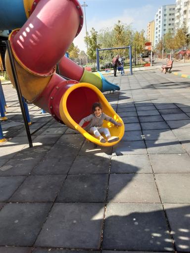 عکس محل بازی کودکان