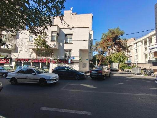 عکس دفتر وکالت اصغر دهشی