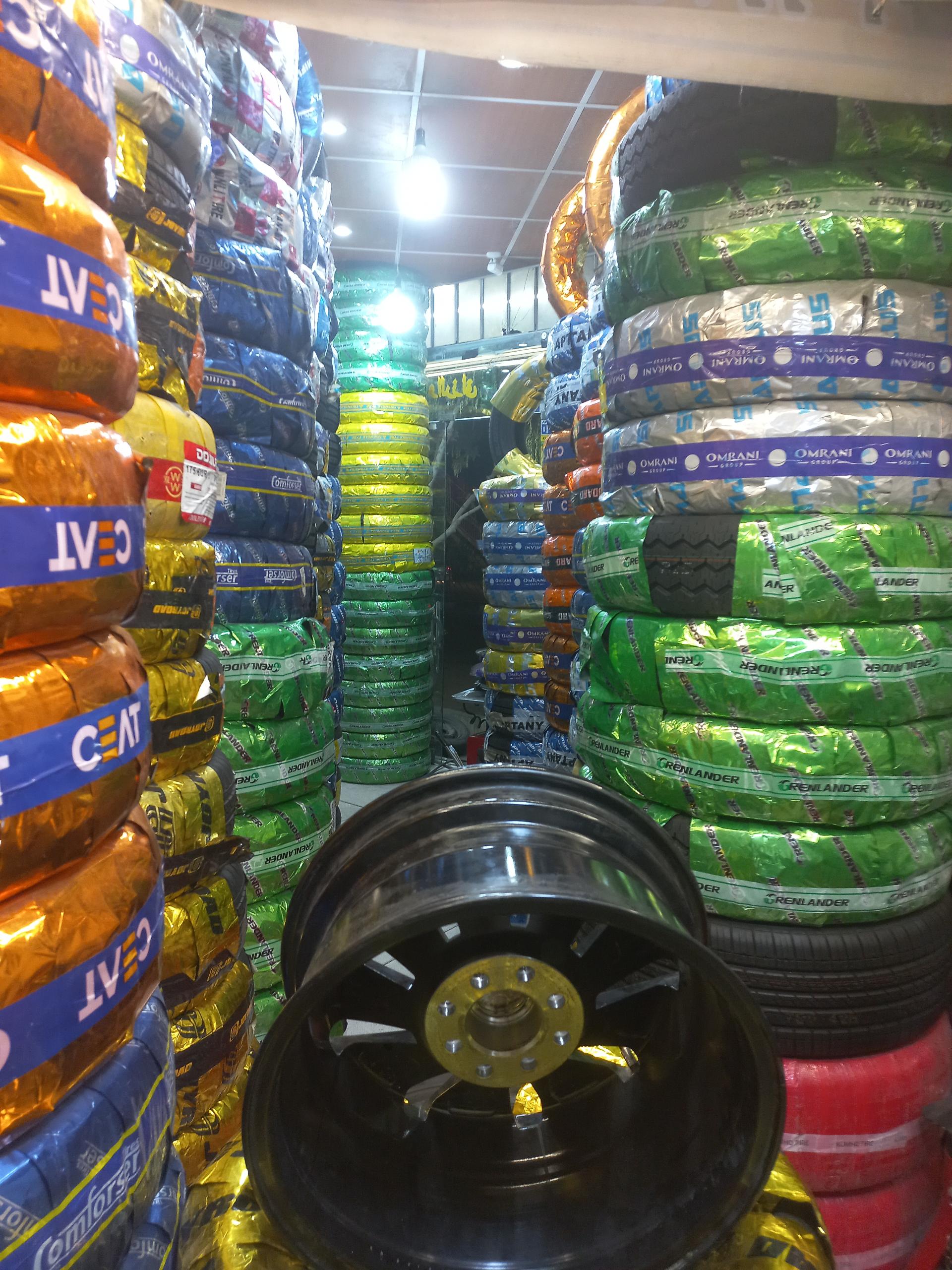 عکس لاستیک فروشی محمد